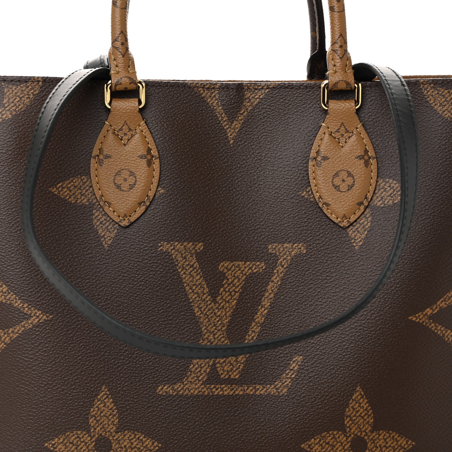 Reverse Monogram Giant Onthego MM