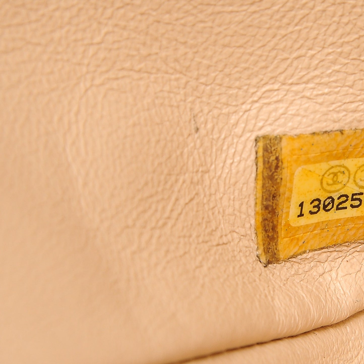 Lambskin Quilted East West Flap Beige