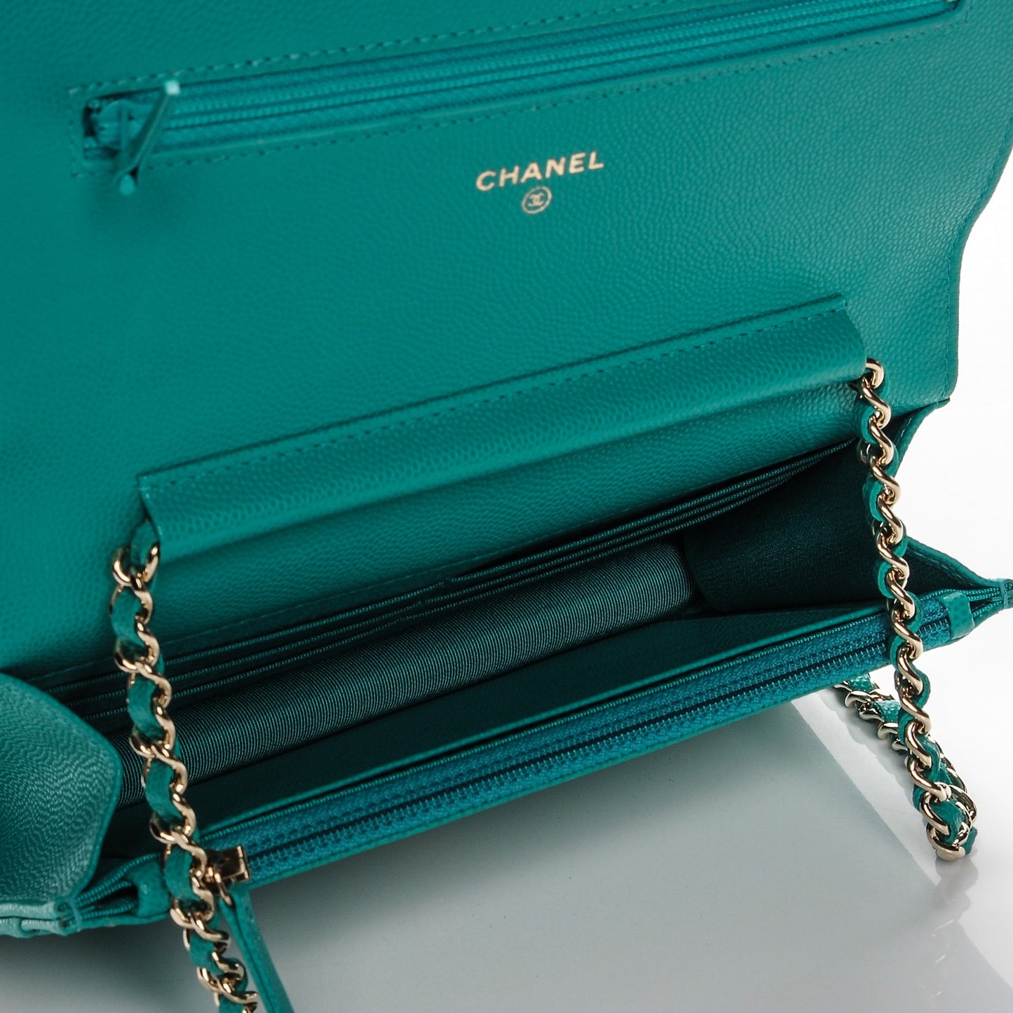 Caviar Quilted Wallet On Chain WOC Turquoise