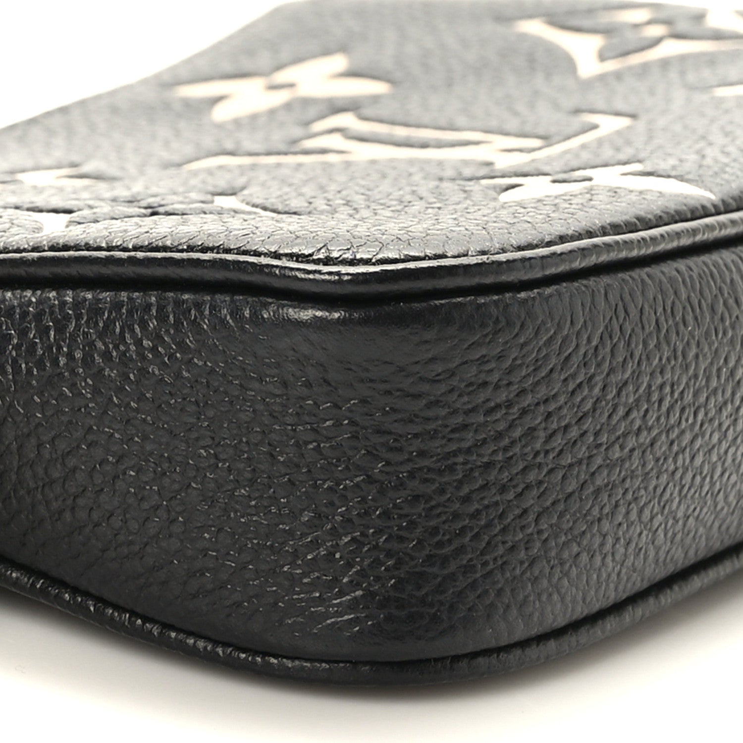 Louis Vuitton Empreinte Monogram Giant Mini Pochette Accessories Black 7 of 9
