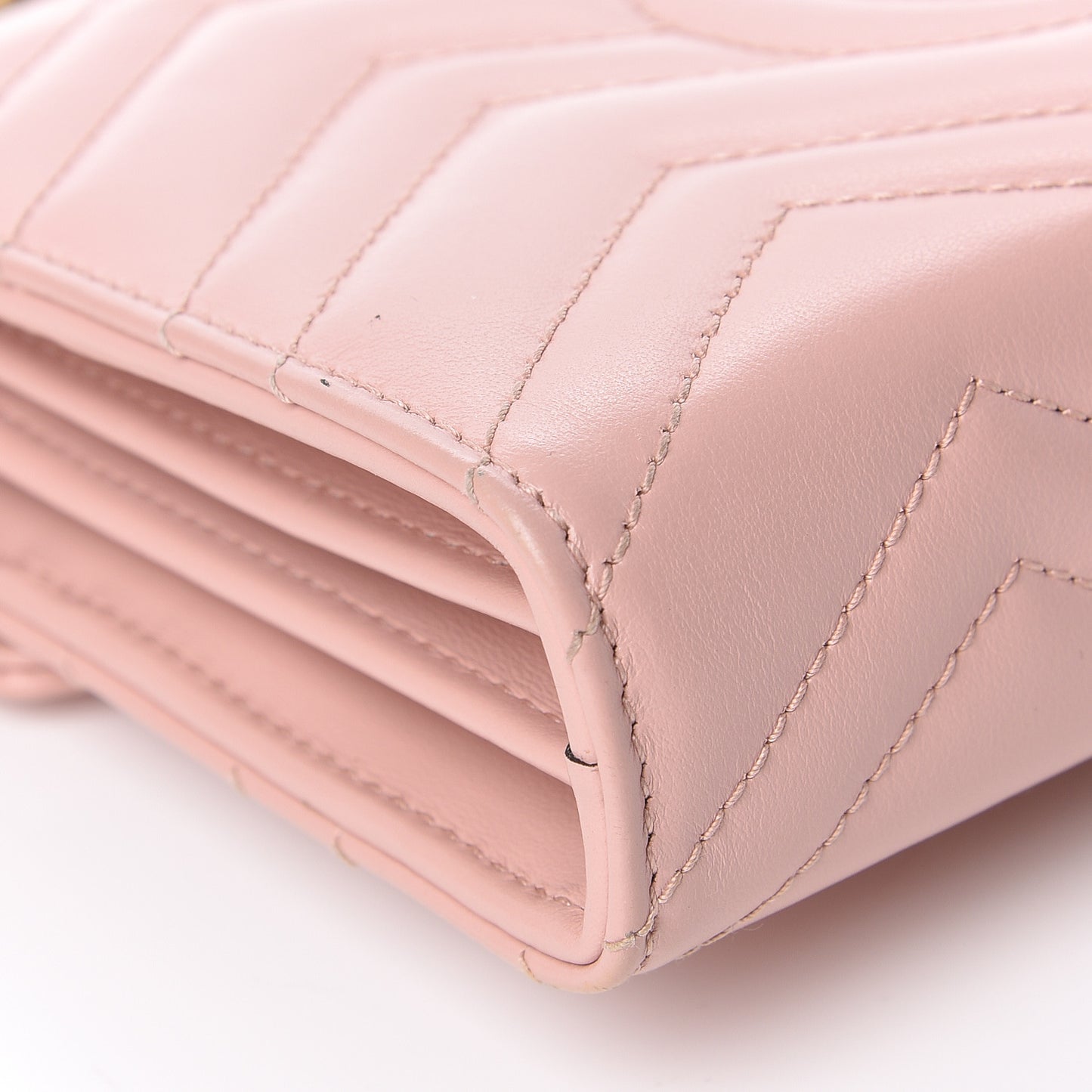 Calfskin Matelasse GG Marmont Chain Wallet Perfect Pink