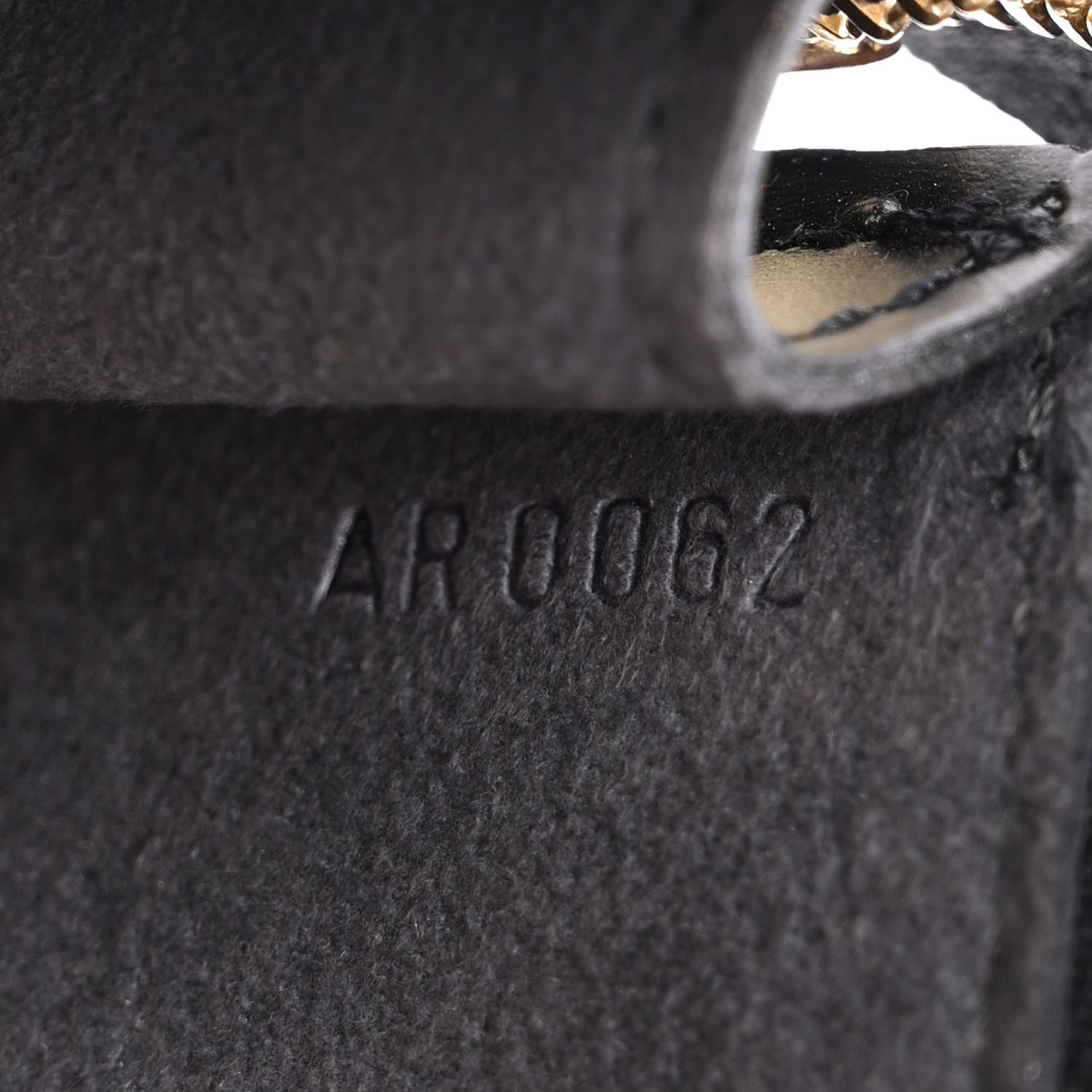 Louis Vuitton Epi Pochette Accessories 24 Black 7 of 11