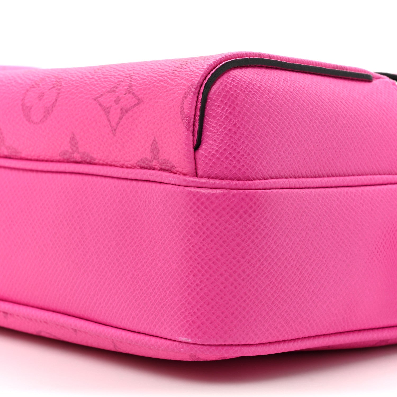 Louis Vuitton Taigarama Outdoor Messenger Fuchsia 8 of 13