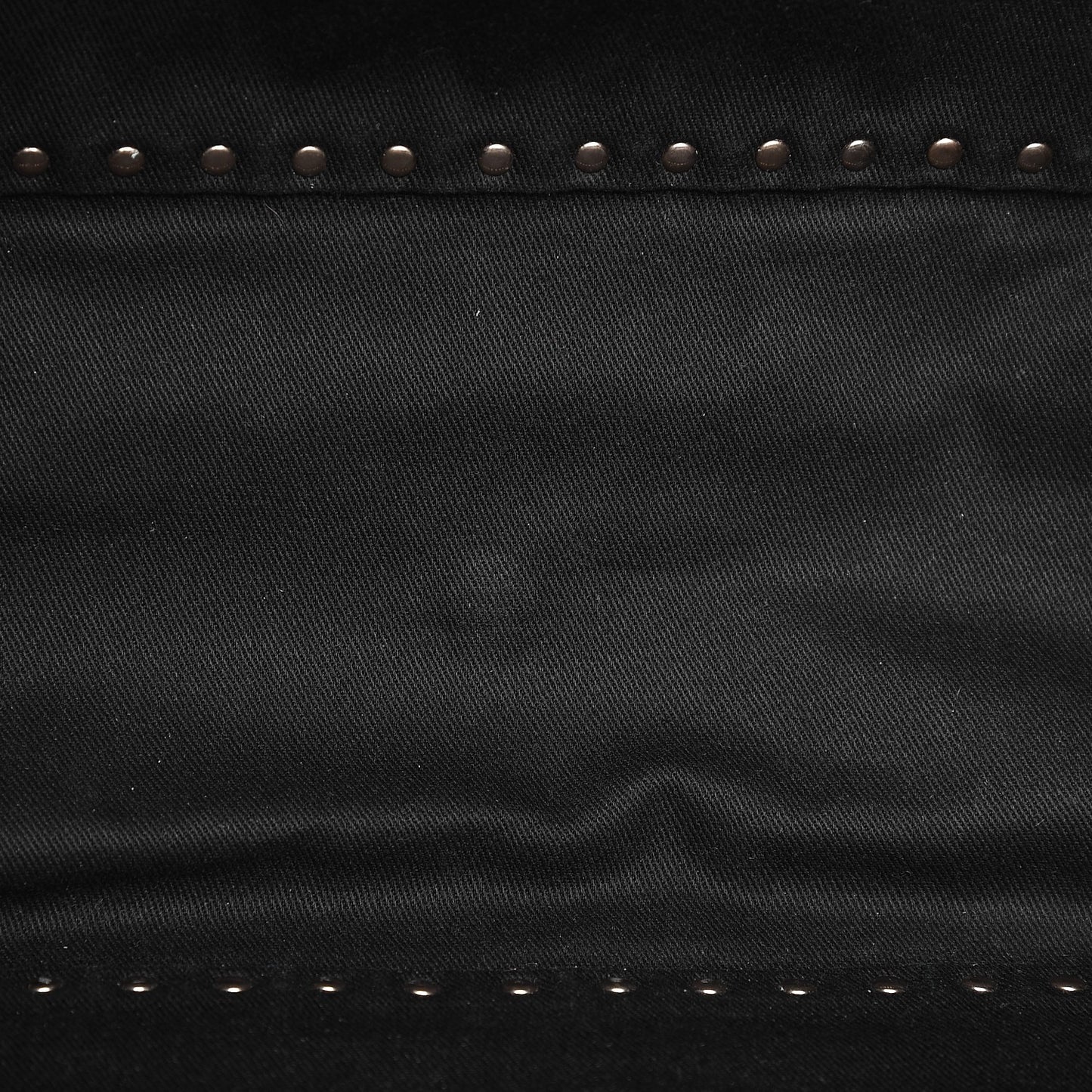 Vitello Medium Rockstud Tote Black