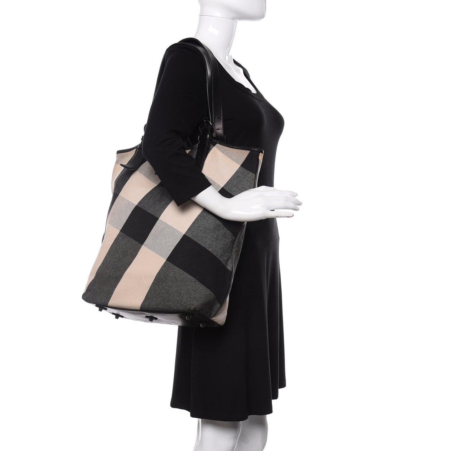 Beat Check Tote Black