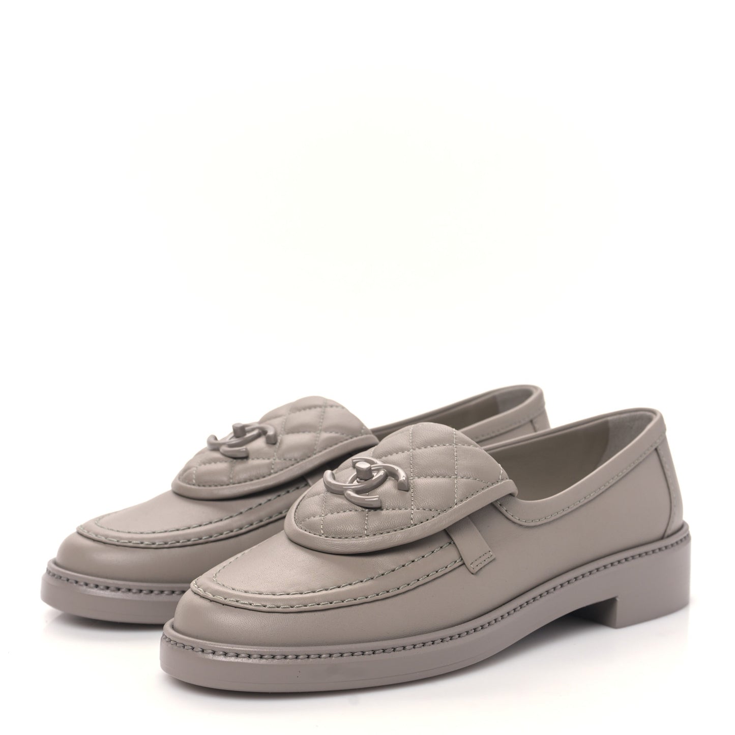 Lambskin Quilted CC Turnlock Moccasins 37.5 Grey