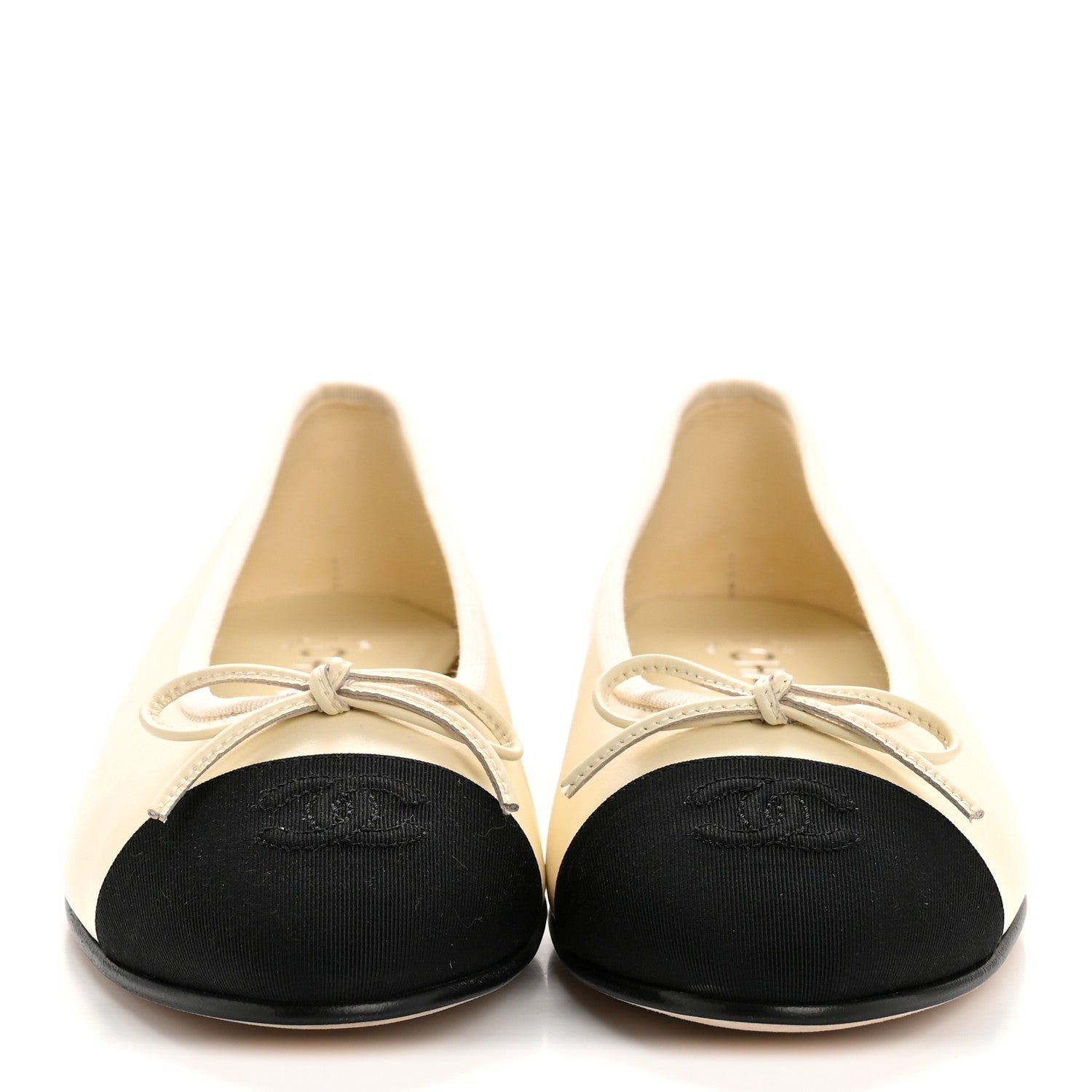 Chanel Calfskin Grosgrain Cap Toe CC Ballerina Flats 38 Ivory Black 3 of 11