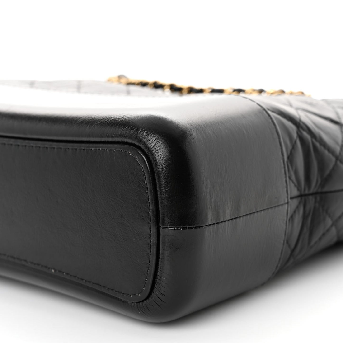 Aged Calfskin Quilted Medium Gabrielle Hobo Black