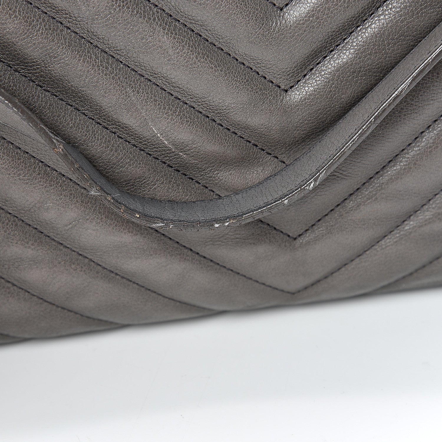 Saint Laurent Sheepskin Matelasse Chevron Large Monogram Shopping Bag Light Coal 13 of 21