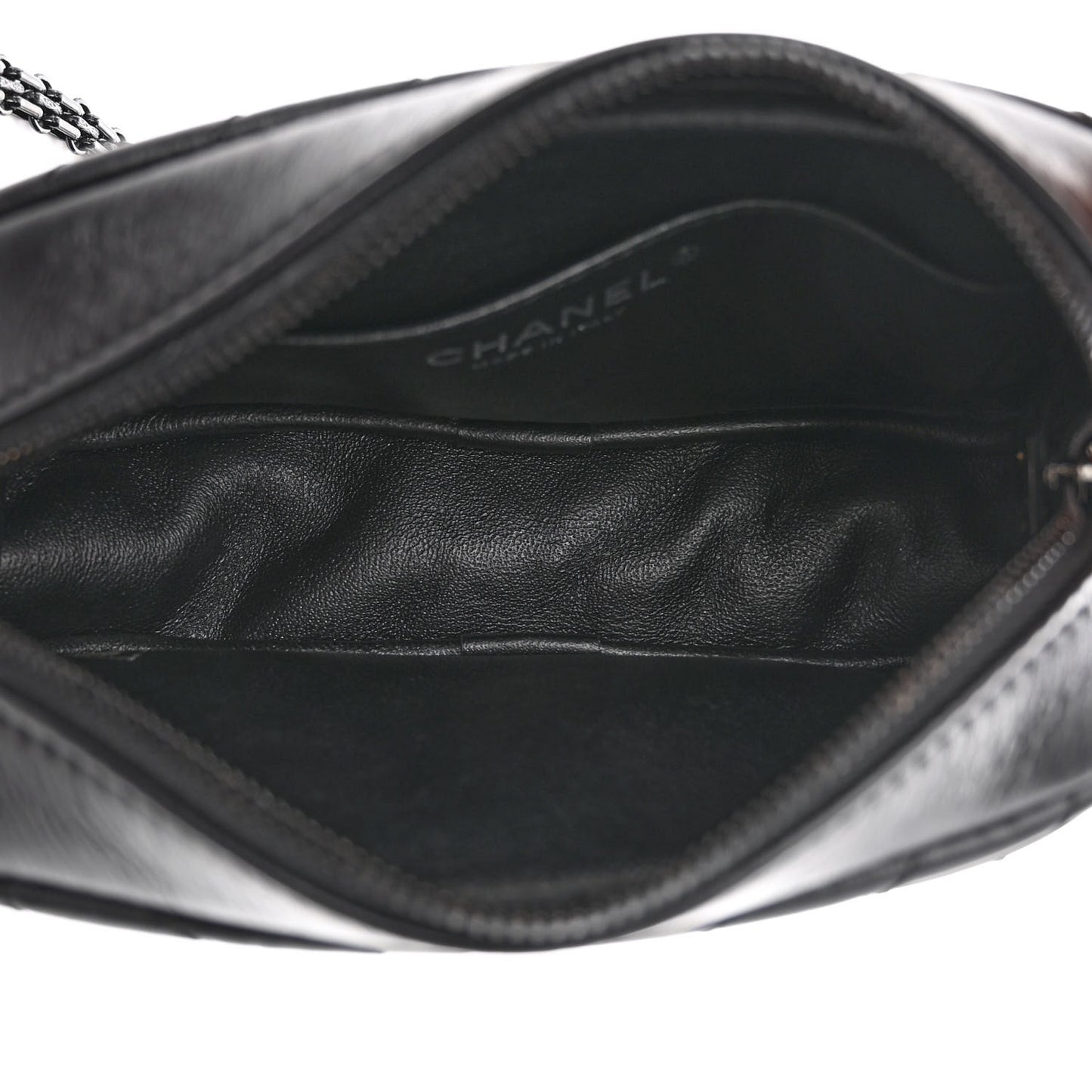 Aged Calfskin Chevron Mini Reissue Camera Case So Black