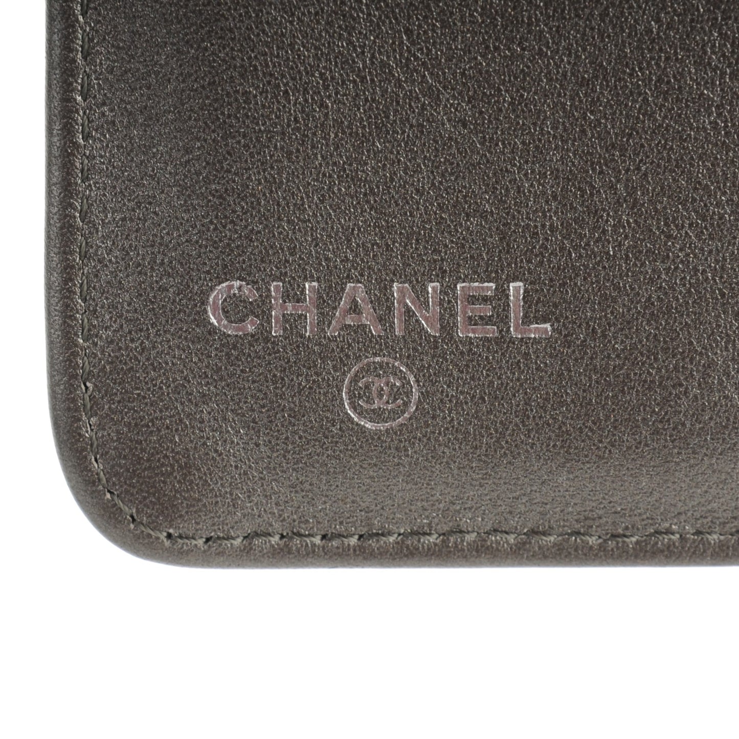 Metallic Caviar Timeless CC Zipped Pocket Wallet Dark Silver