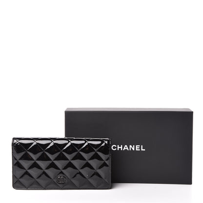 Chanel Patent Quilted Yen Wallet Black 16 of 16