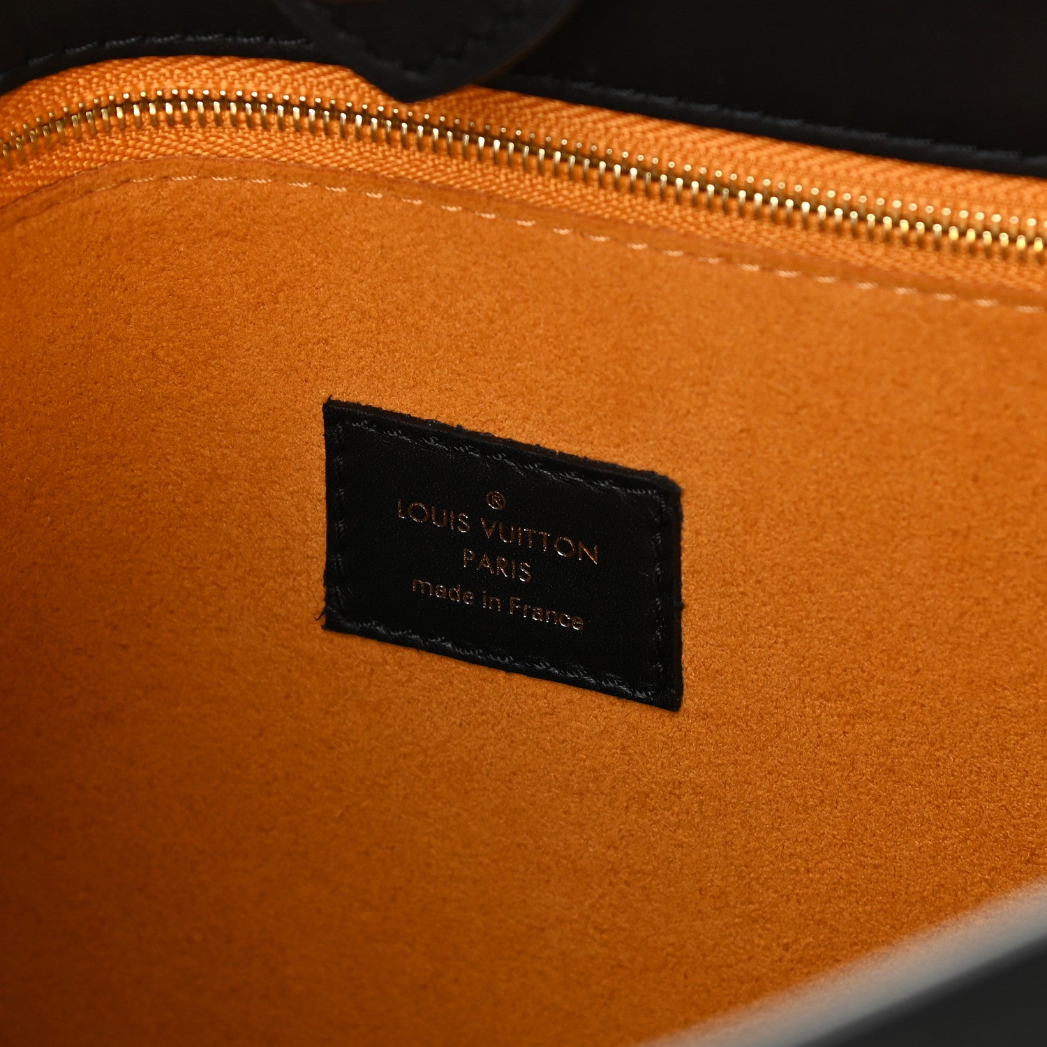 Louis Vuitton Calfskin Monogram Tufting On My Side Black 6 of 10
