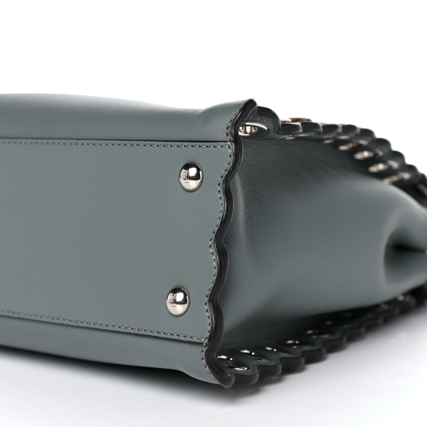 Vitello Seta Elaphe Nappa Grommet Medium Peekaboo Iconic Satchel Grey
