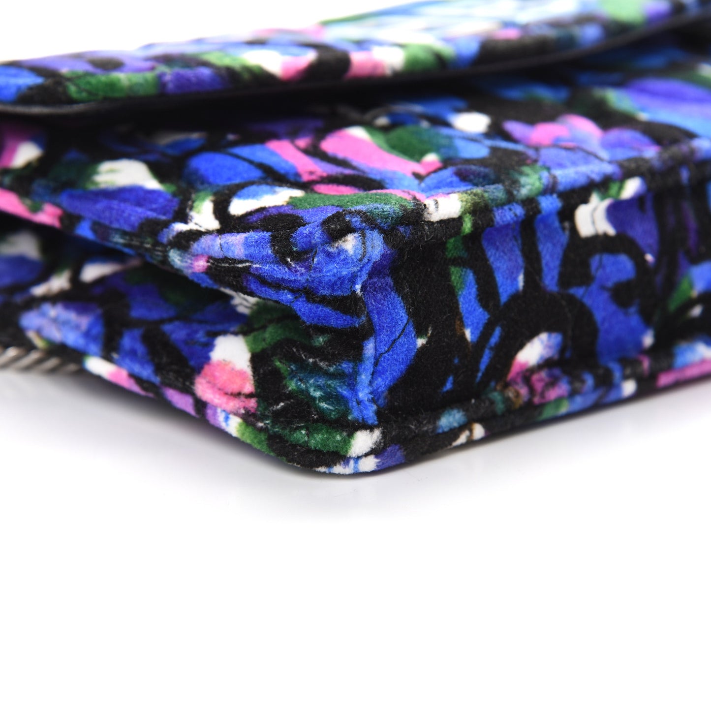 Velvet Floral Quilted BB Wallet On Chain Bleu