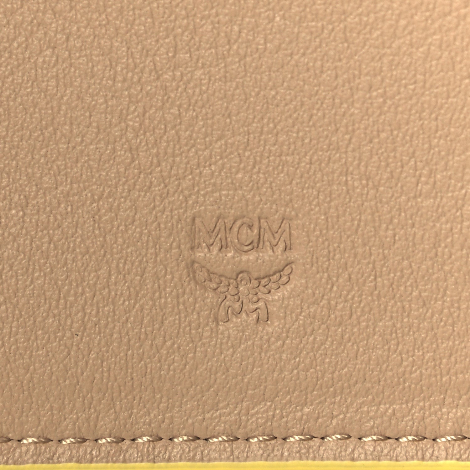 MCM Calfskin Ottomar Wallet On Chain Croissant 6 of 7