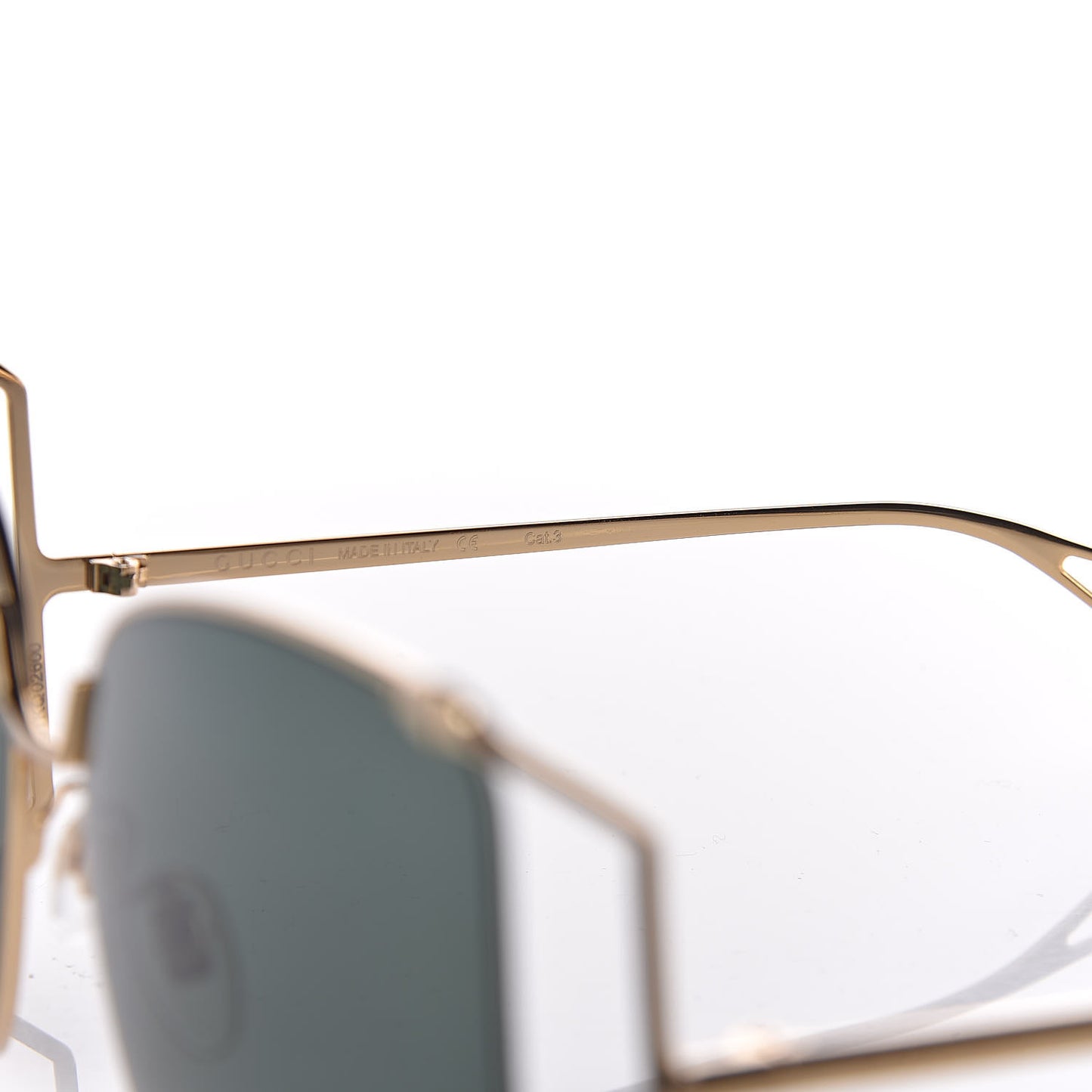 Oversized Round Sunglasses GG0252S Gold