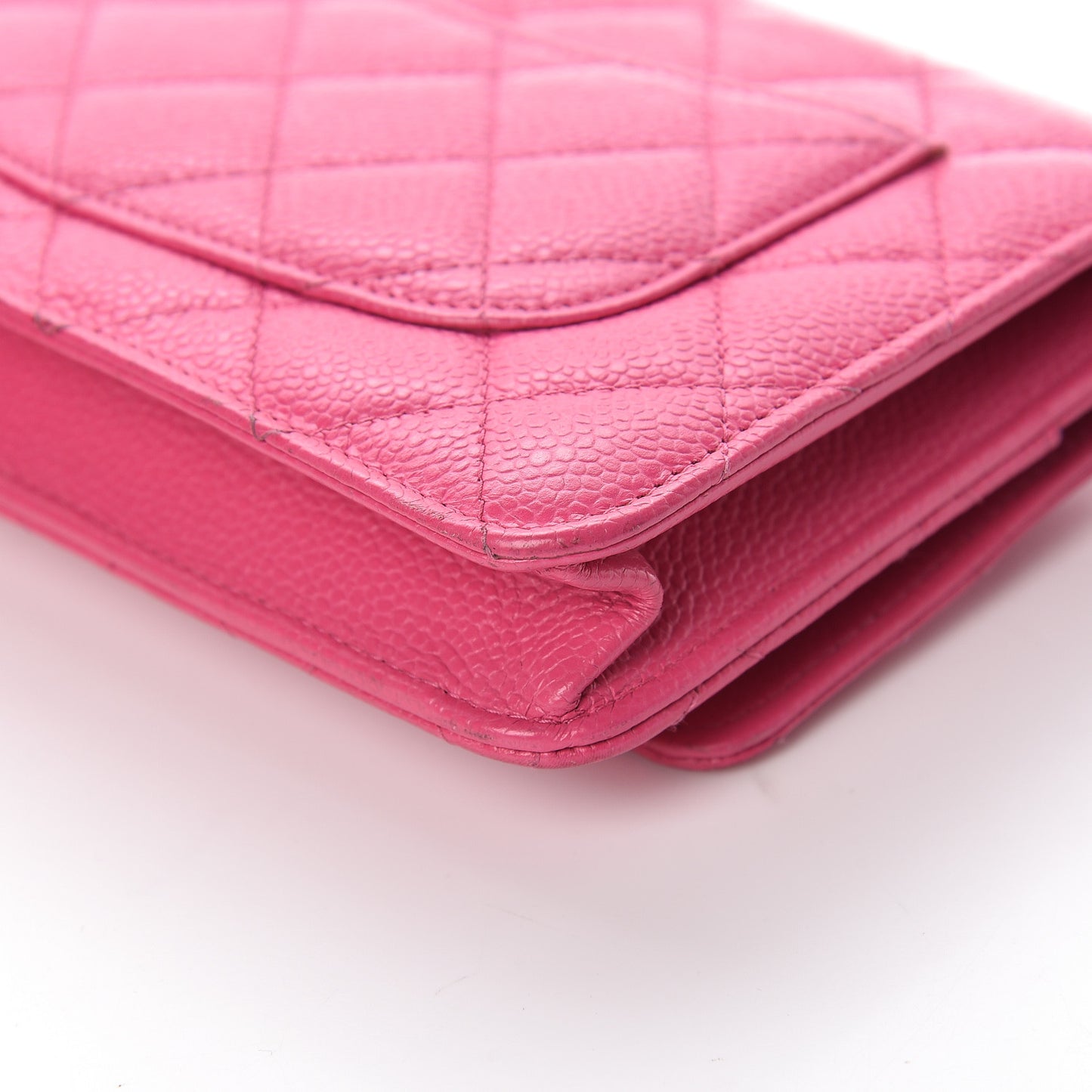 Caviar Quilted Wallet on Chain WOC Pink