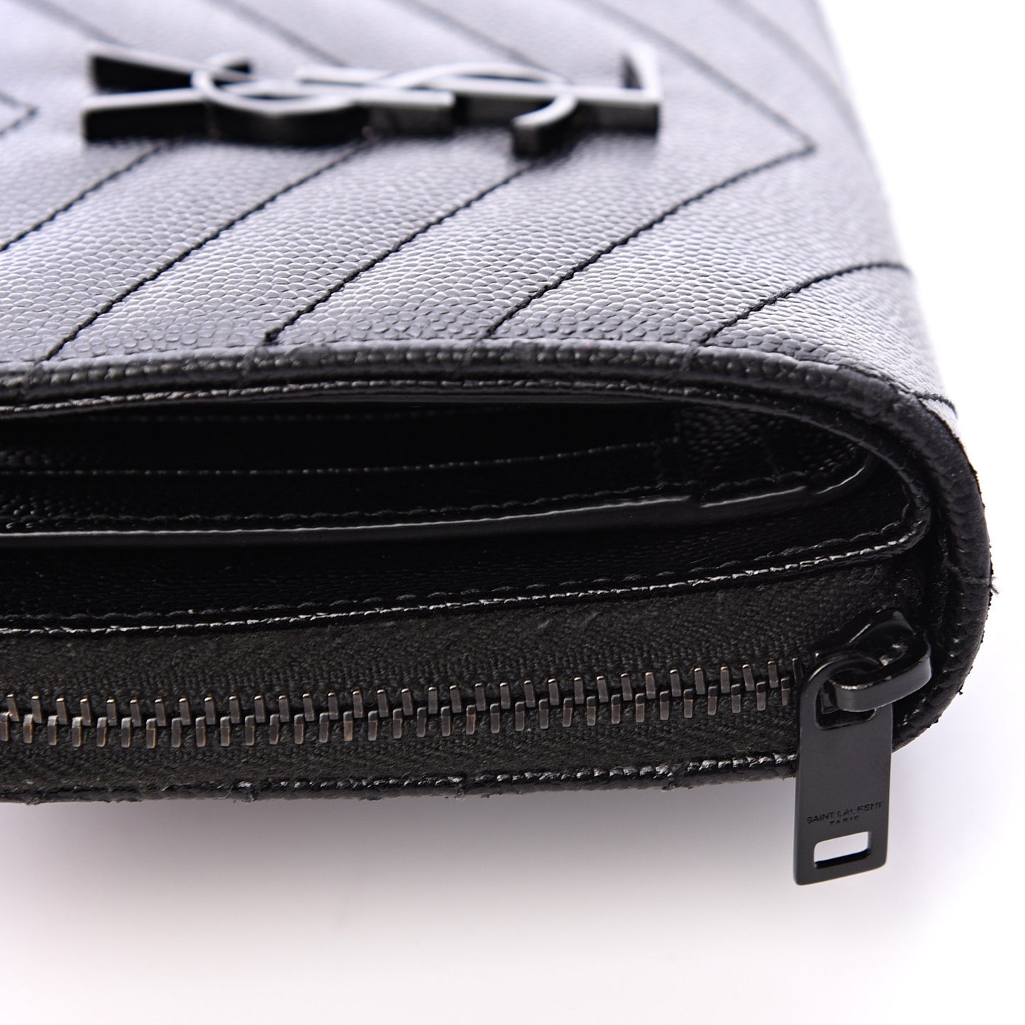Grain De Poudre Matelasse Chevron Monogram Compact Zip Around Wallet Black