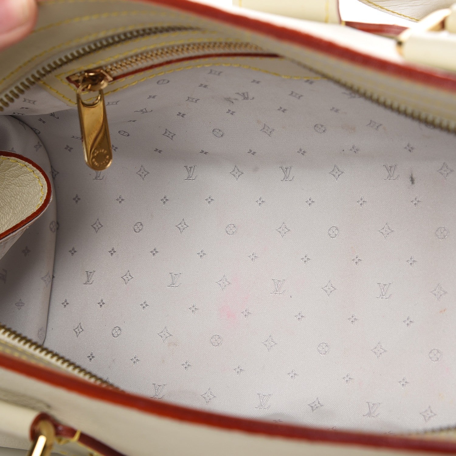 Louis Vuitton Suhali L Epanoui PM White 6 of 8