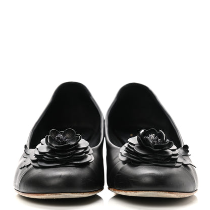 Chanel Calfskin Pearl Camellia Pumps 40 Black Gold 2 of 13