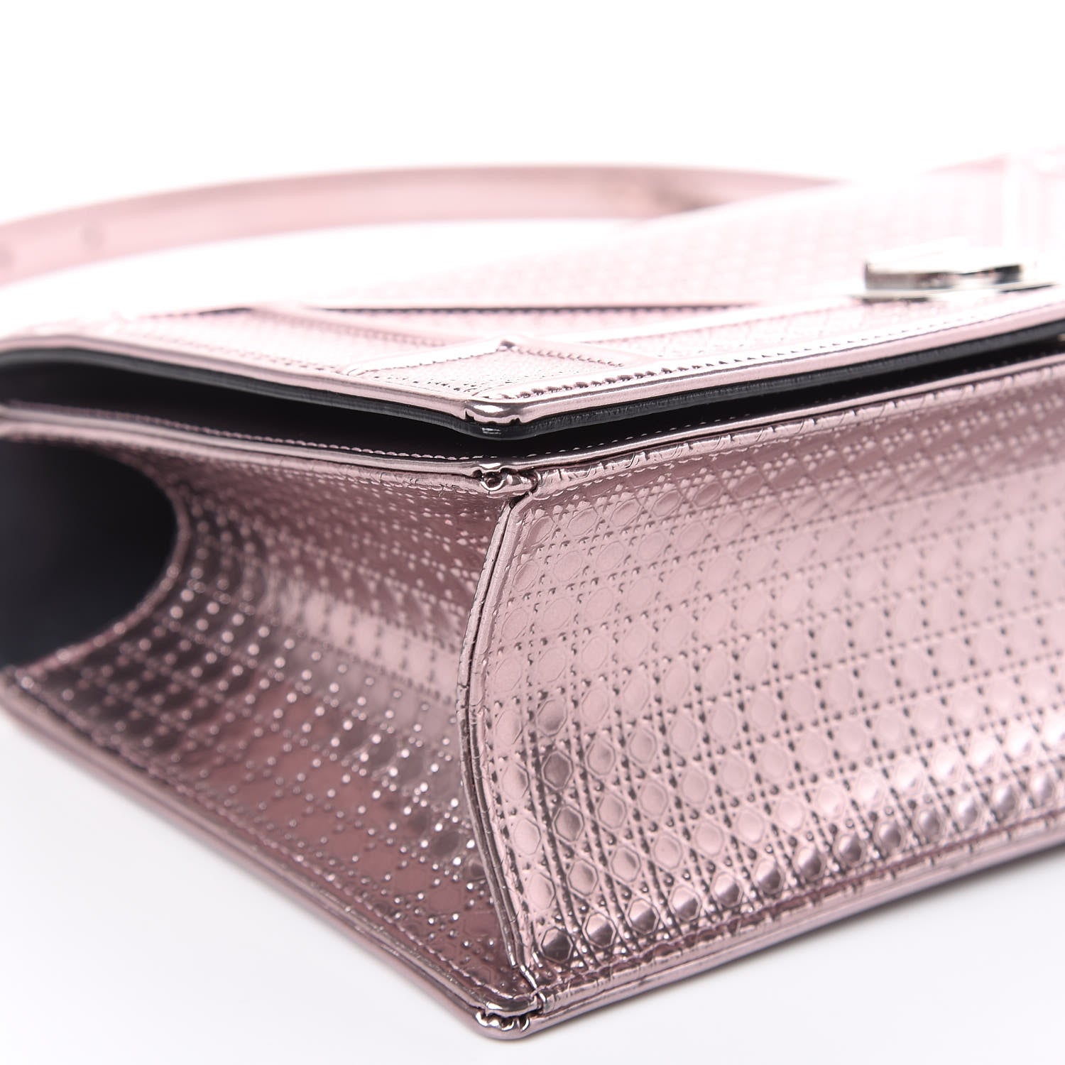 Christian Dior Metallic Patent Micro-Cannage Medium Diorama Flap Bag Pink 7 of 9