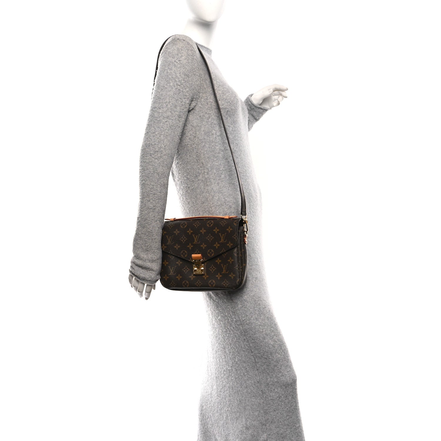 Louis Vuitton Monogram Pochette Metis 2 of 11
