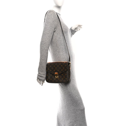 Louis Vuitton Monogram Pochette Metis 2 of 11