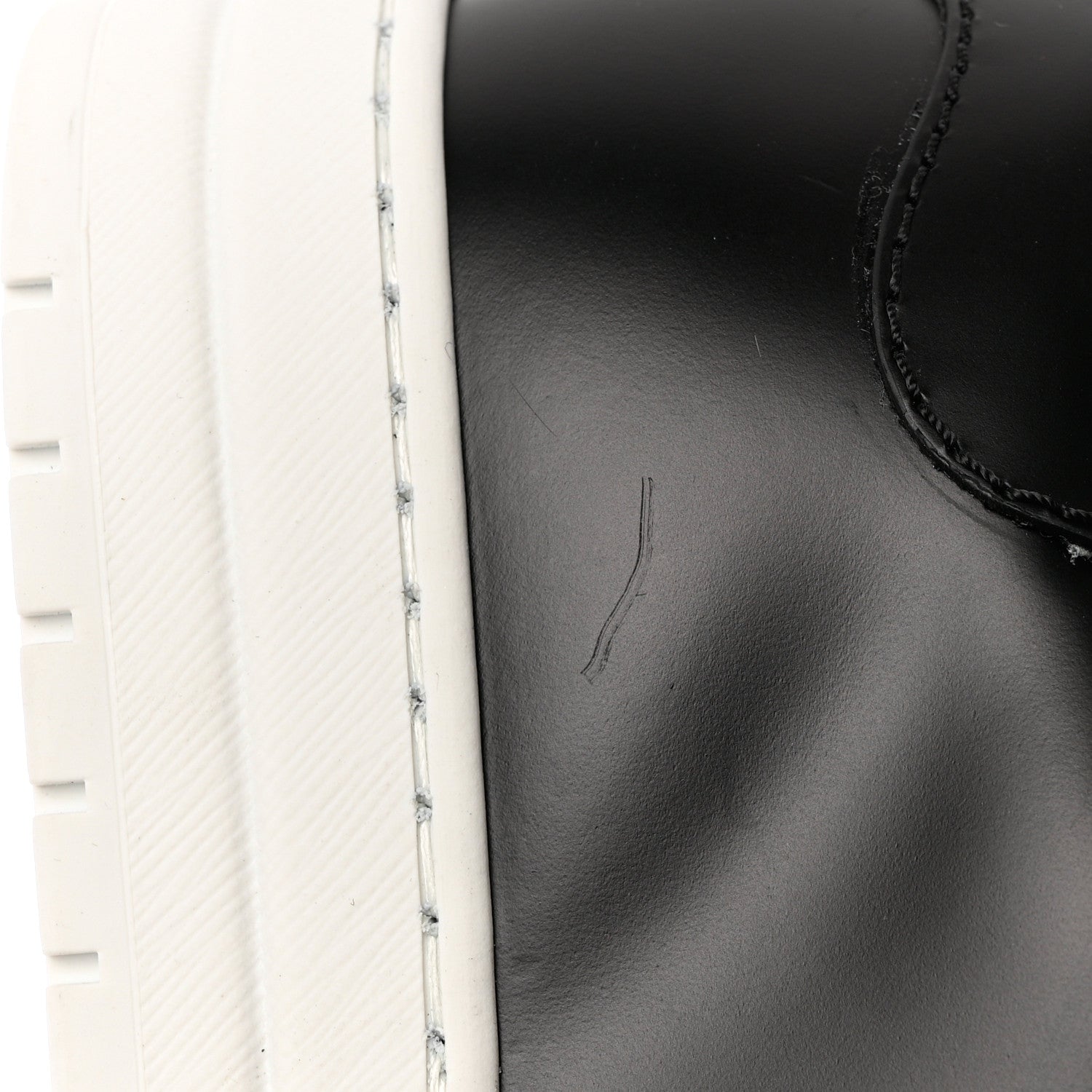 Prada Spazzolato Rois Triangle Womens Downtown Low Top 30mm Sneakers 40 Black White 9 of 9