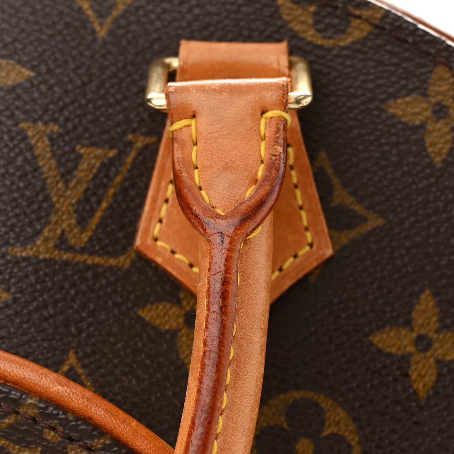 Monogram Ellipse MM
