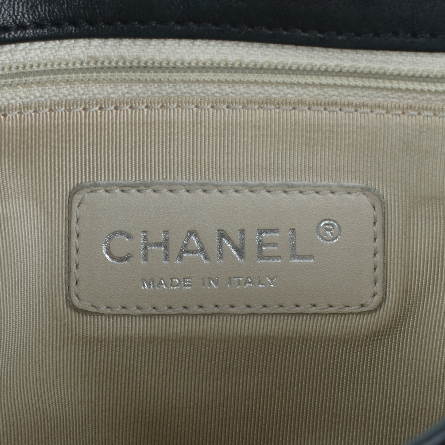 Chanel Washed Lambskin Quilted Maxi Chain Around Flap Black 6 of 7