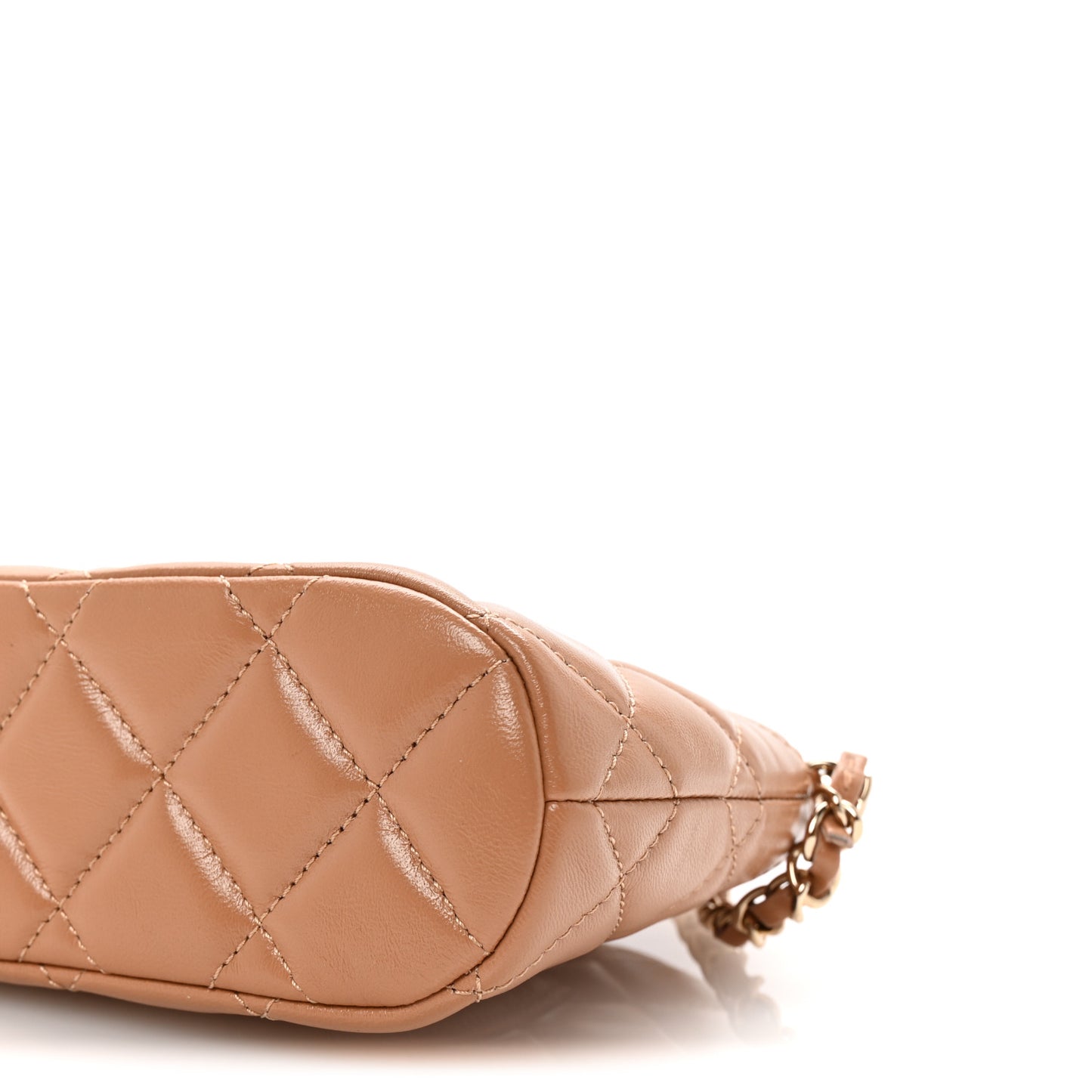 Shiny Lambskin Quilted Shiny Coco Clutch With Chain Dark Beige