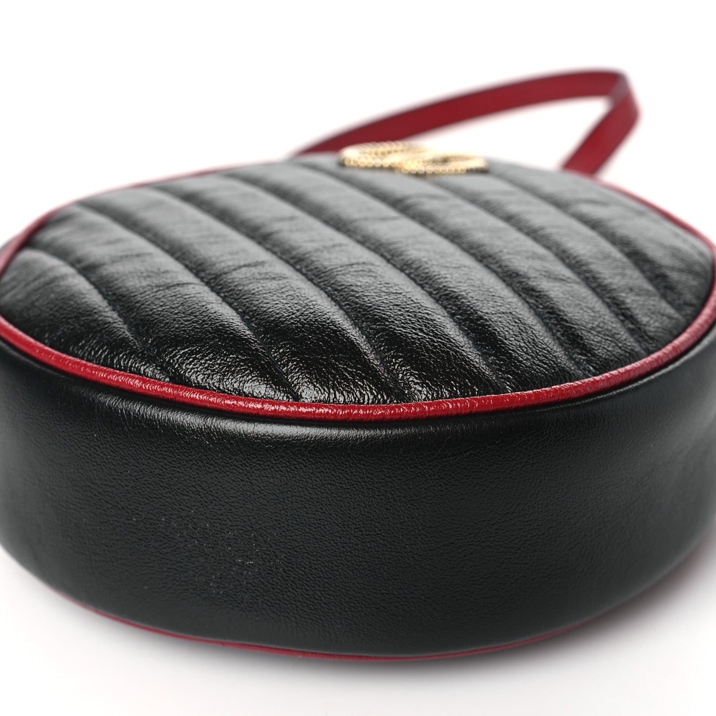 Vintage Effect Calfskin Matelasse Diagonal Mini Torchon GG Marmont Round Shoulder Bag Black Romantic Cherry