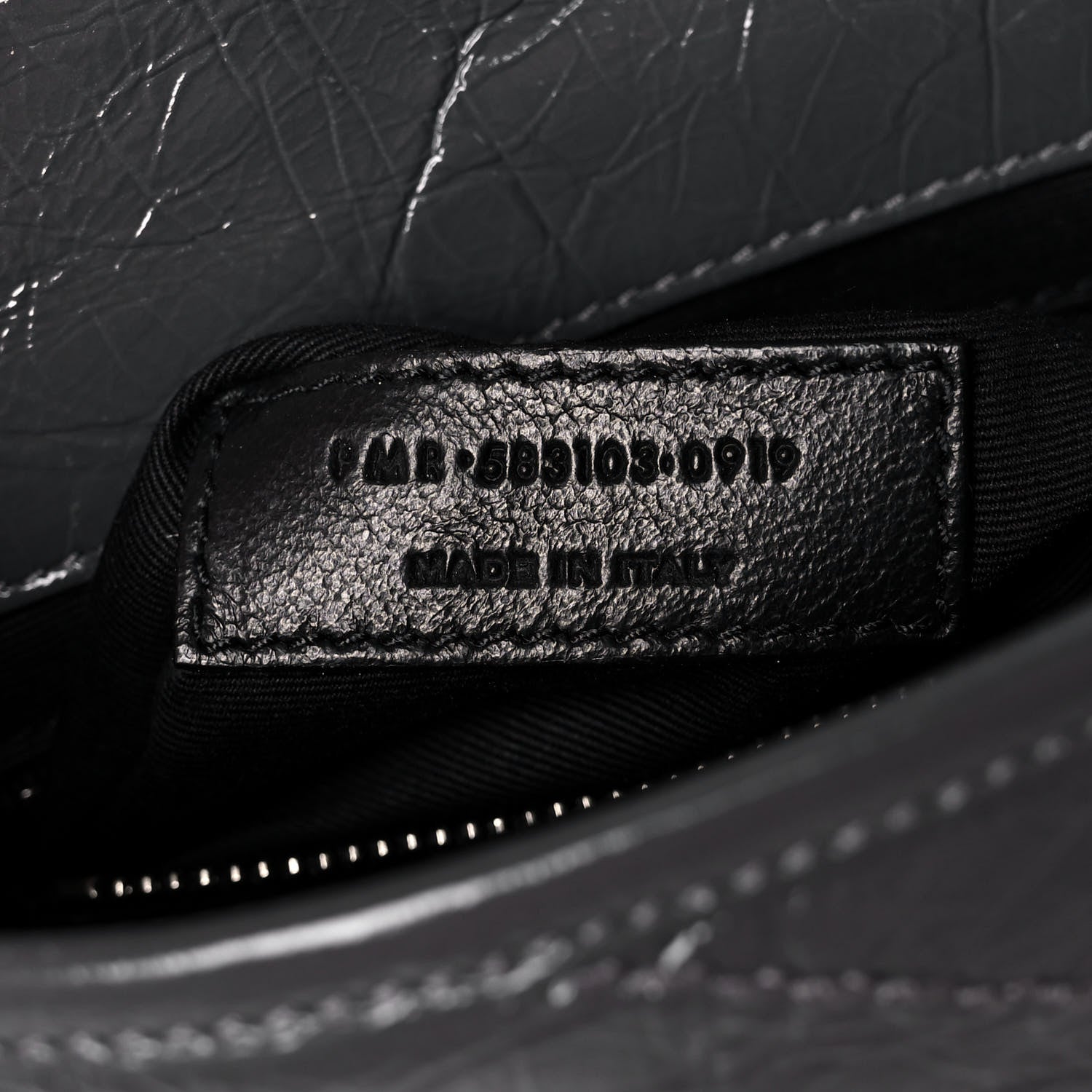 Saint Laurent Crinkled Calfskin Matelasse Monogram Niki Chain Wallet Fog 7 of 13
