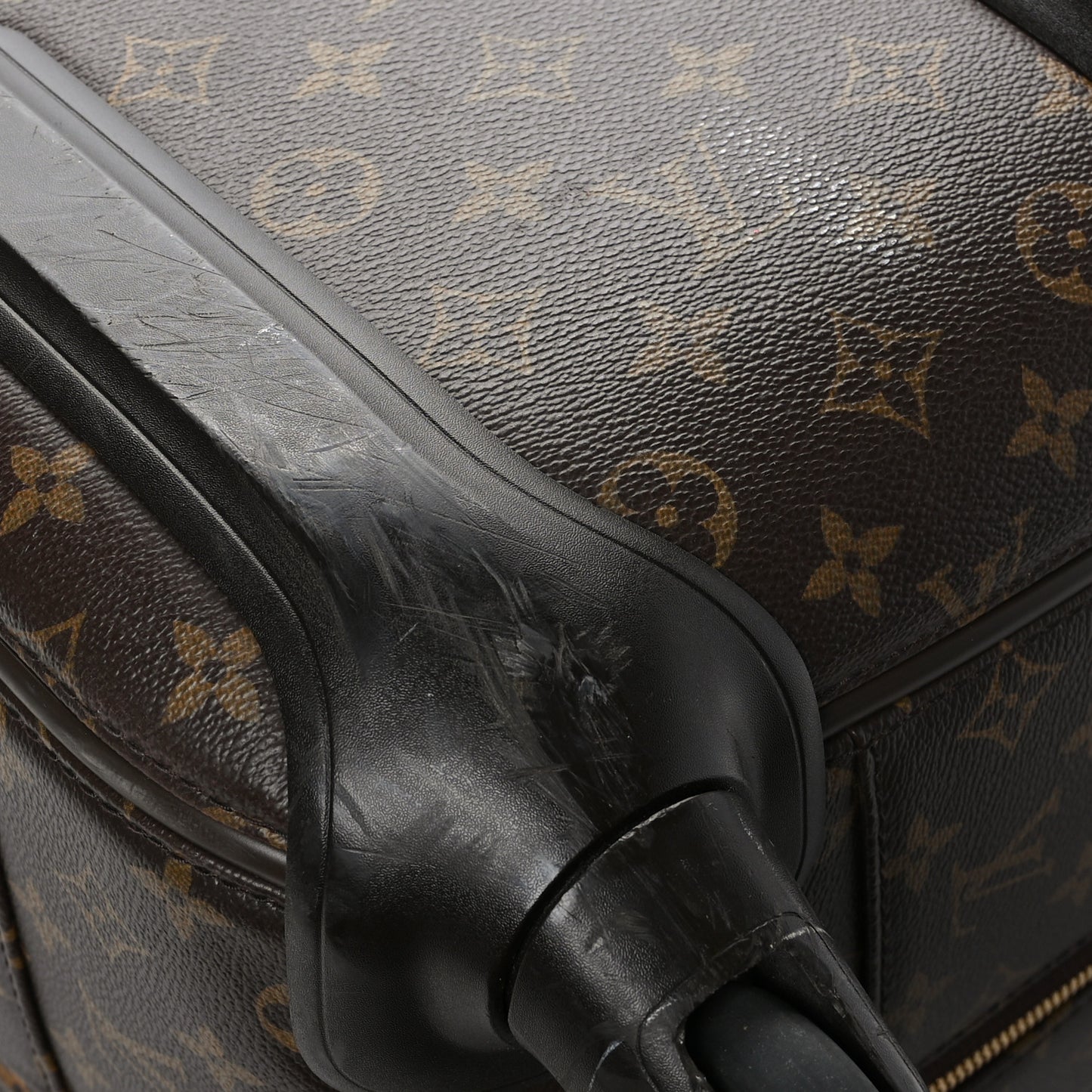 Monogram Zephyr 70