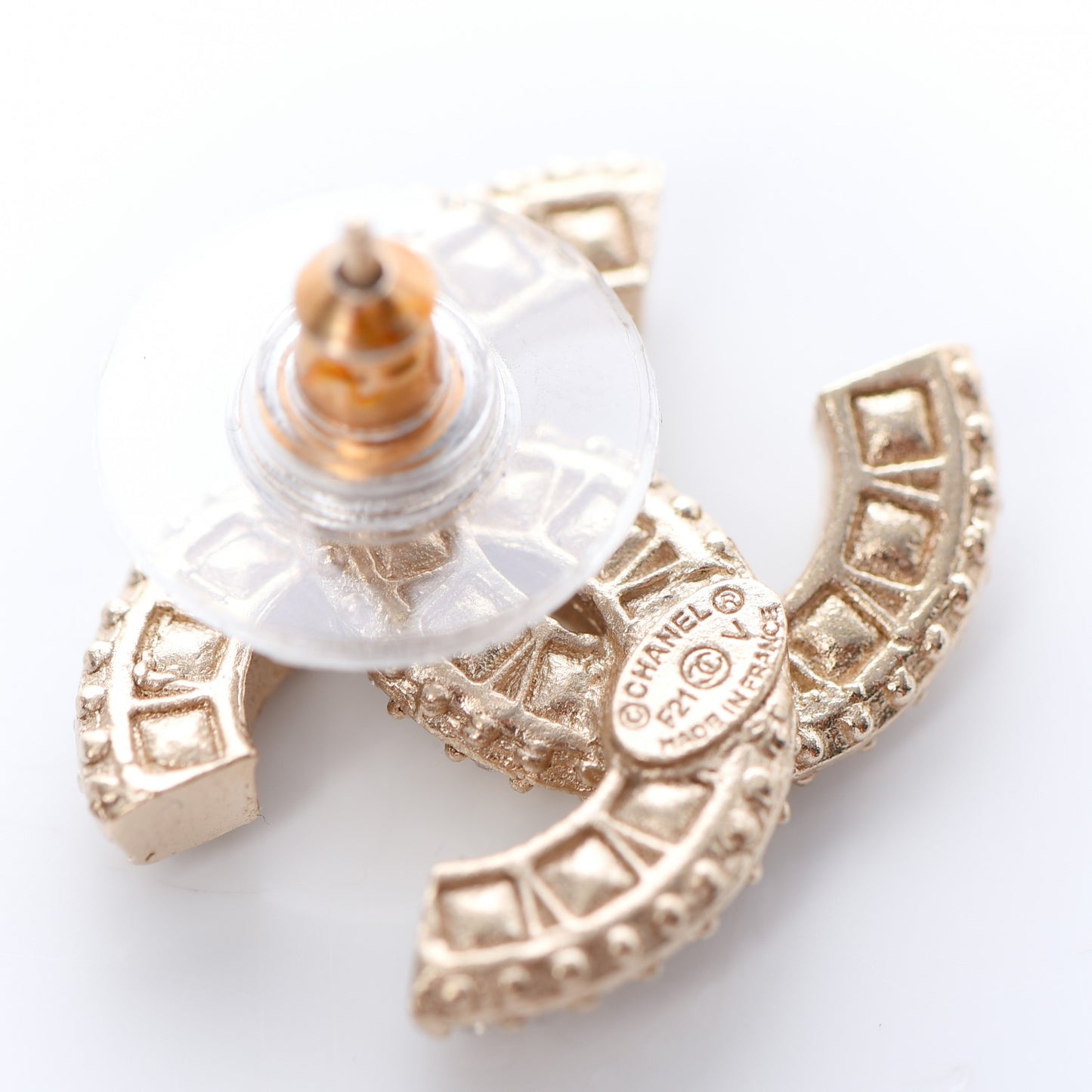 Crystal Timeless CC Earrings Light Gold
