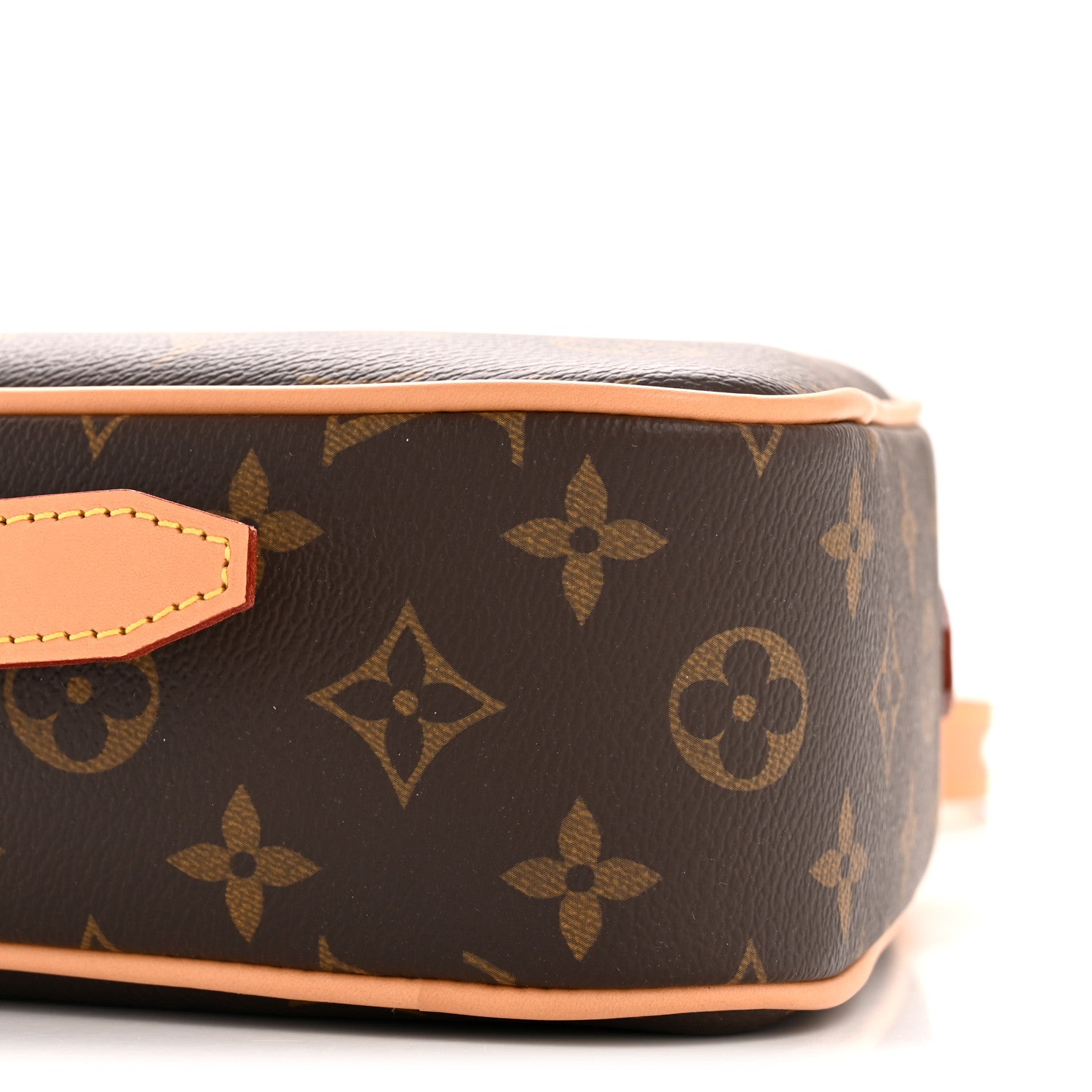 Louis Vuitton Monogram Game On Coeur 9 of 11