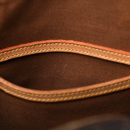 Louis Vuitton Monogram Alma MM 11 of 18