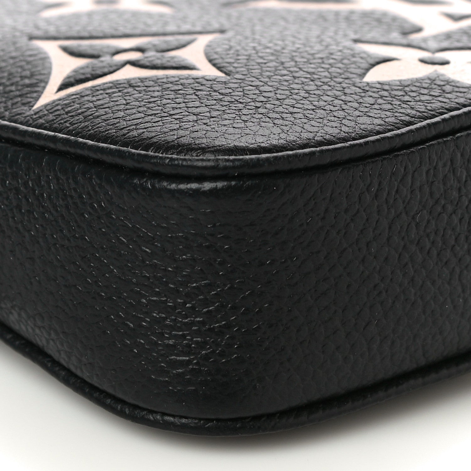 Louis Vuitton Empreinte Monogram Giant Mini Pochette Accessories Black 8 of 10