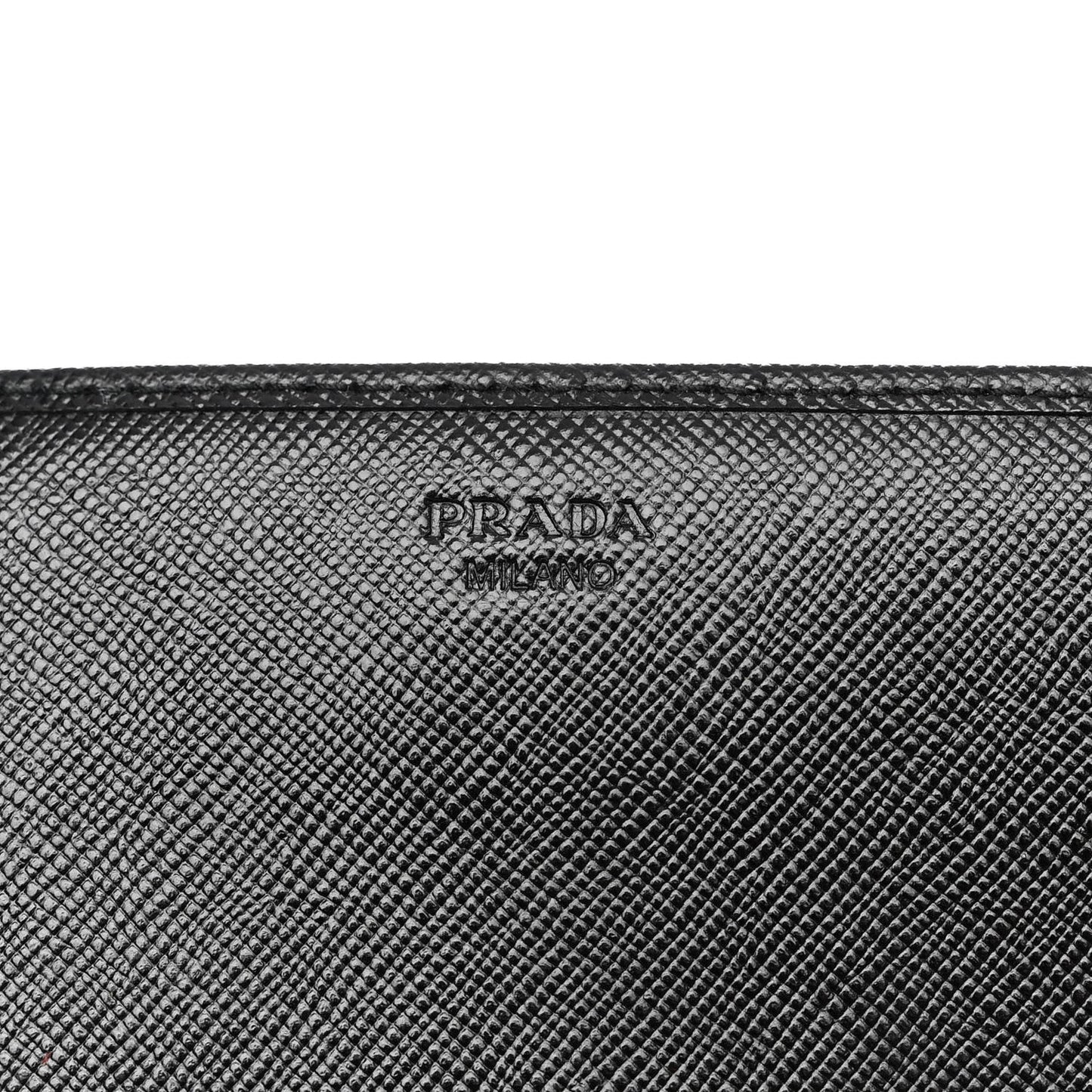 Saffiano Metal Oro Chain Wallet Black