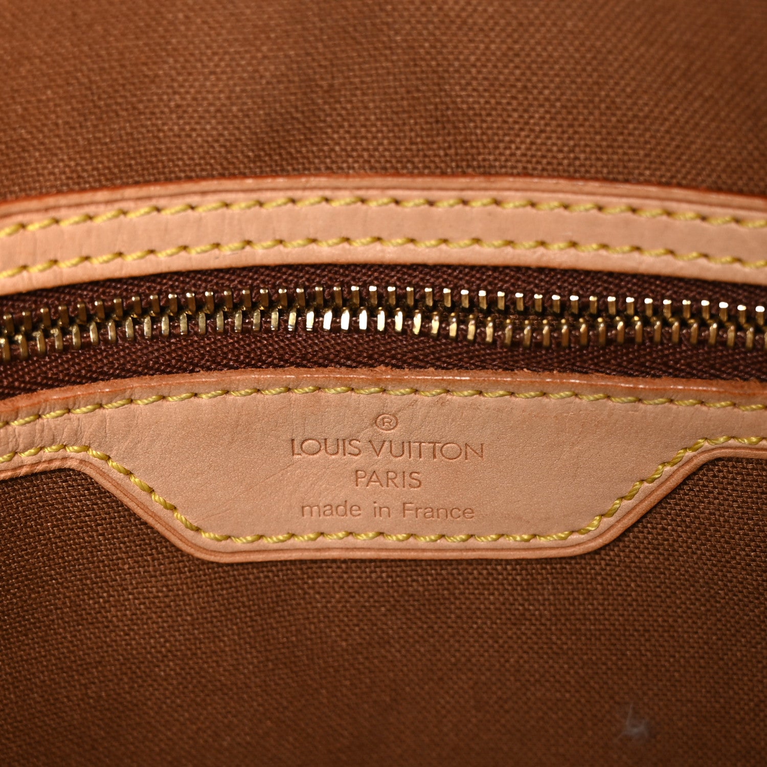 Louis Vuitton Monogram Cabas Mezzo 6 of 9