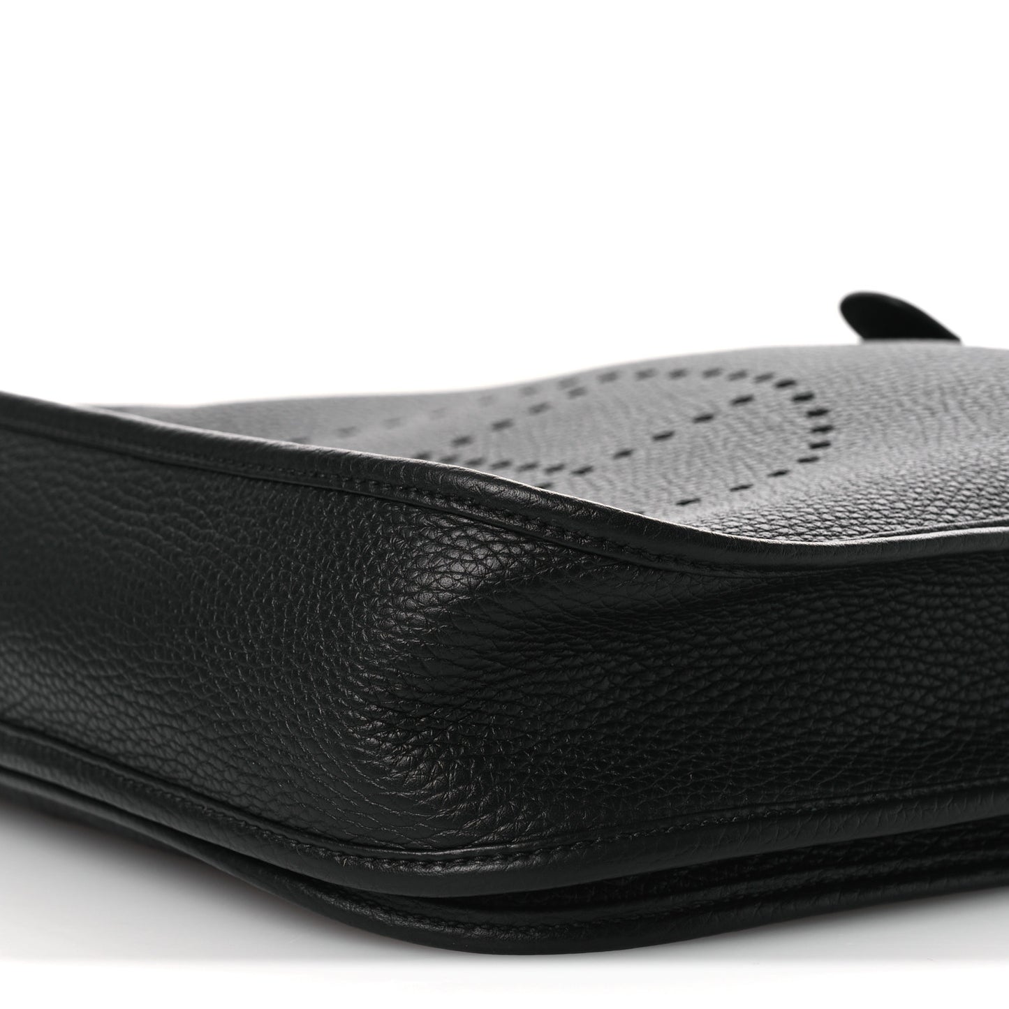 Taurillon Clemence Evelyne III PM Black