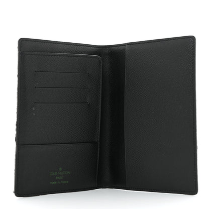 Louis Vuitton Monogramouflage Passport Cover 5 of 8