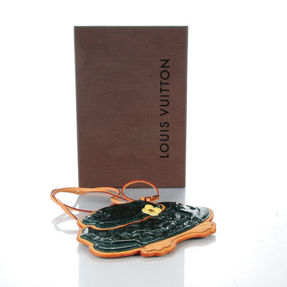 Louis Vuitton Vernis Conte de Fees Frog Shoulder Bag Sapin 4 of 5