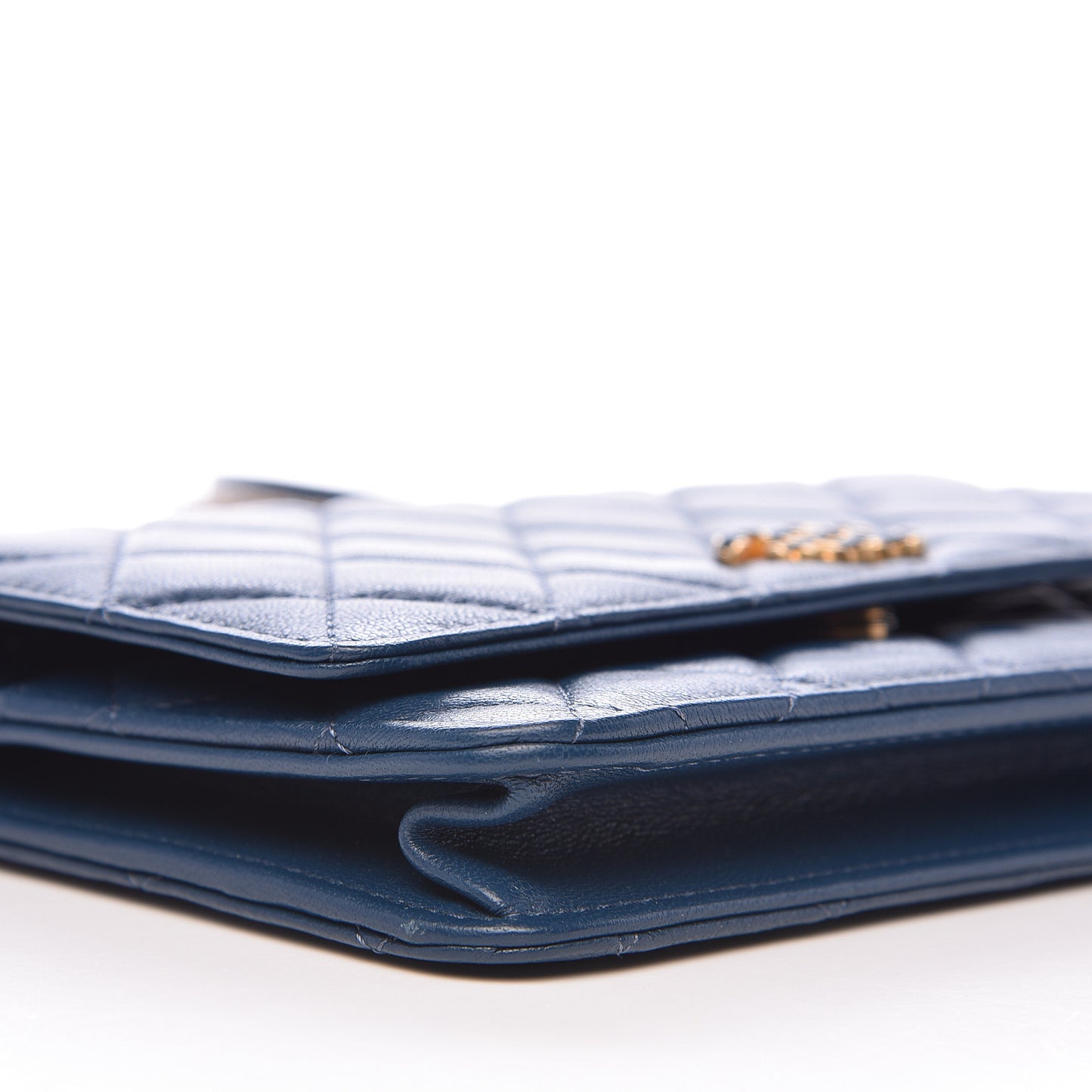 Goatskin Quilted 19 Wallet On Chain WOC Blue