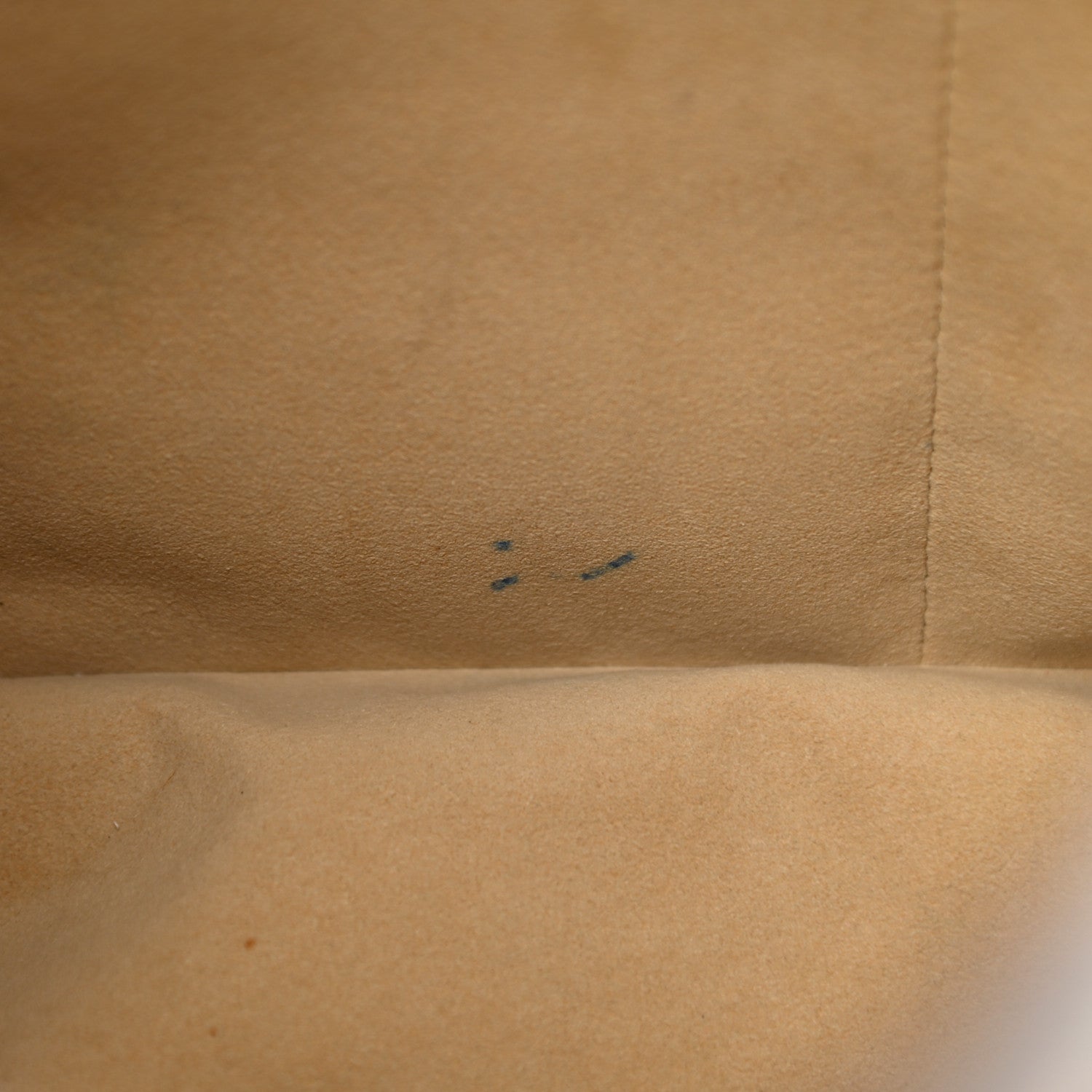 Louis Vuitton Monogram Artsy MM 10 of 16