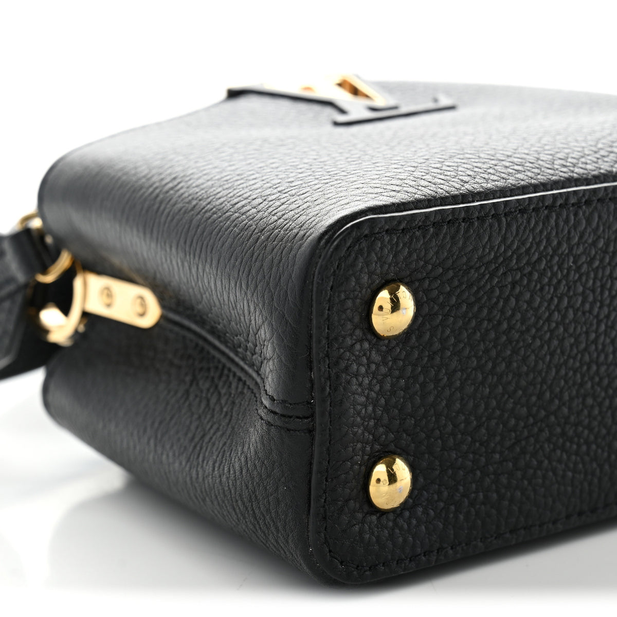 Louis Vuitton Taurillon Mini Capucines Black 16 of 19