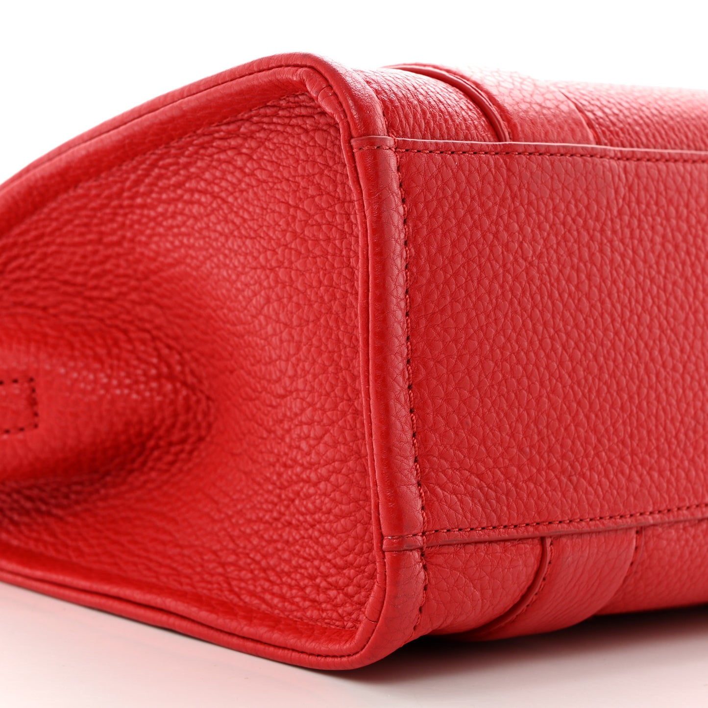Grained Calfskin Small The Tote Bag True Red