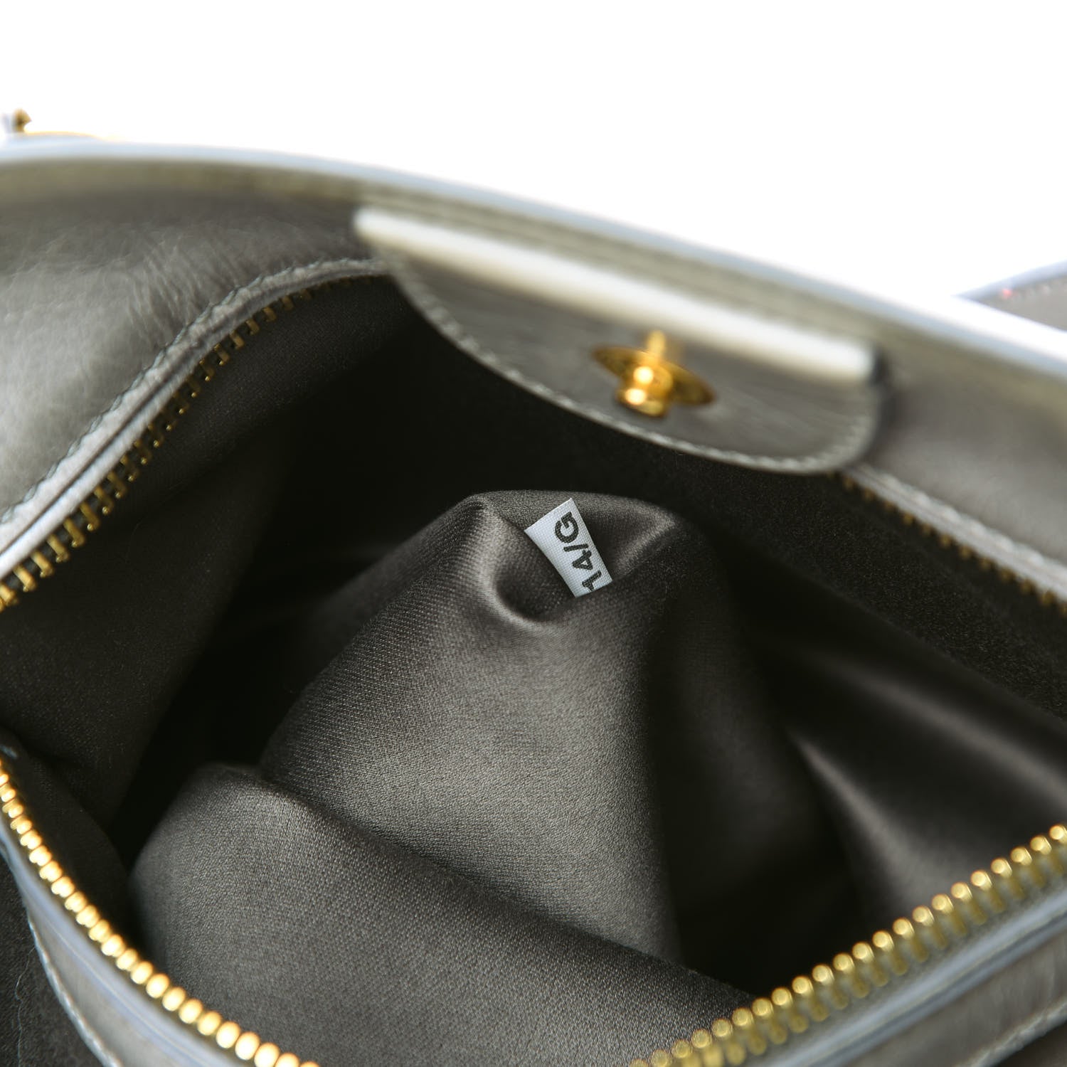 Miu Miu Vitello Shine Top Handle Satchel Nube 8 of 18