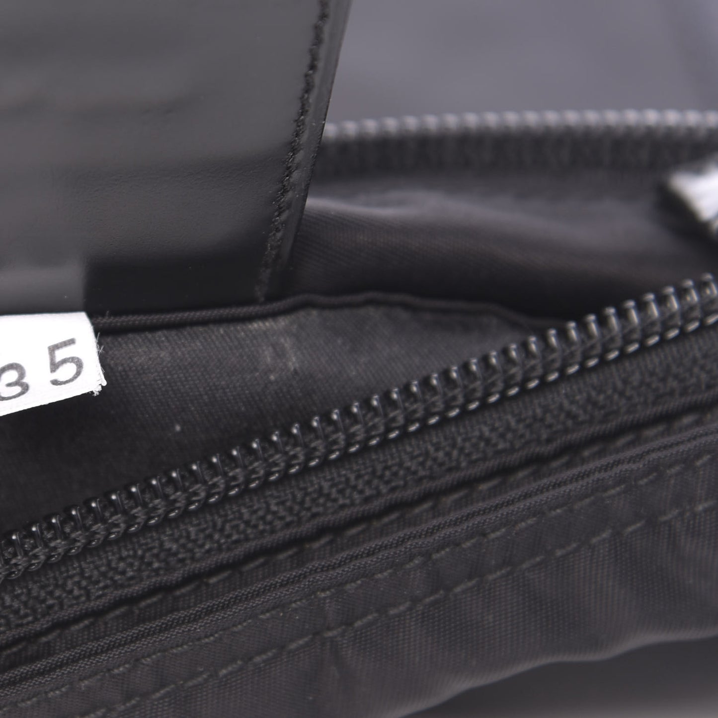 Nylon Vela Flat Messenger Bag Black